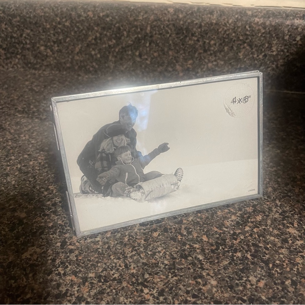 [home] 4x6 silver metal frame